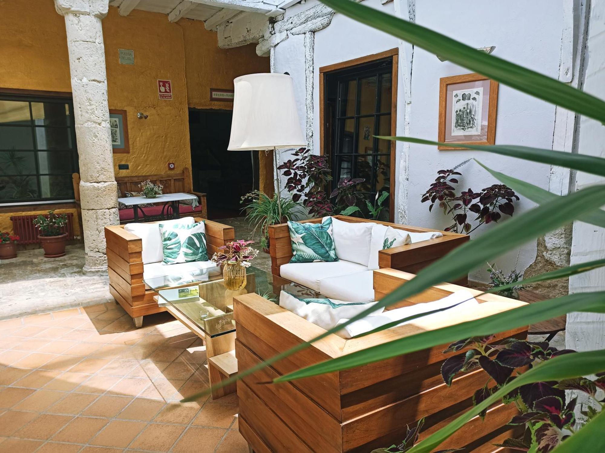 Hotel Casa Del Abad Ampudia エクステリア 写真
