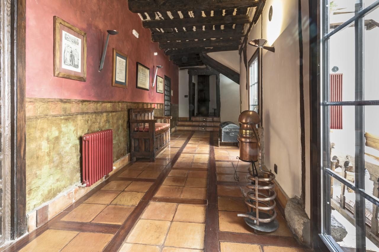 Hotel Casa Del Abad Ampudia エクステリア 写真